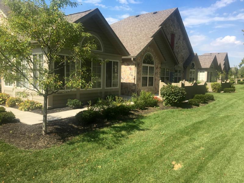 Stunning Canterbury Home, Pickerington OH 43147